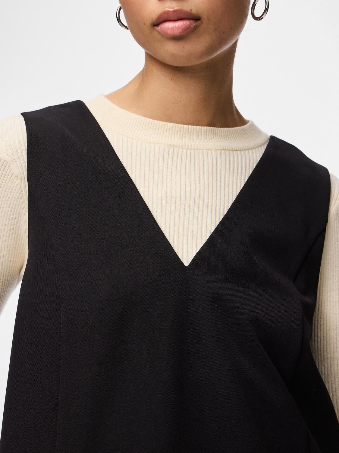 model_shot-detail